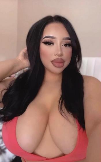 BRITTNEY , 23  female escort, San Gabriel Valley