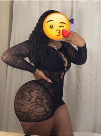 Zuleika, 21  female escort, San Gabriel Valley
